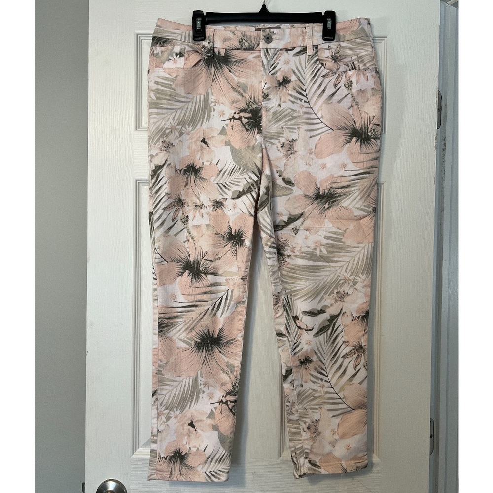 Chico’s Floral Ankle Pants